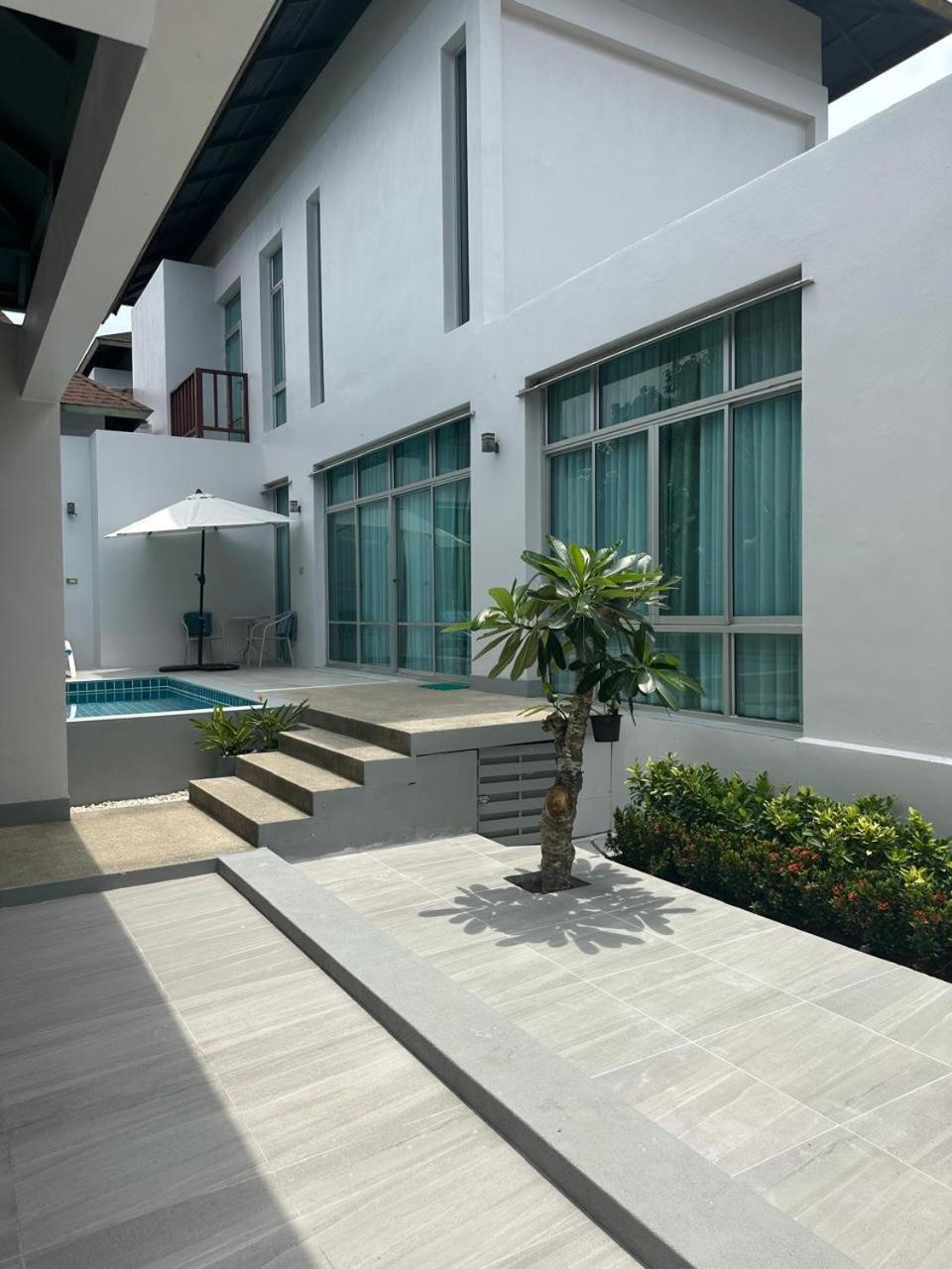 Holiday Pool Villa Наджомтьєн Екстер'єр фото